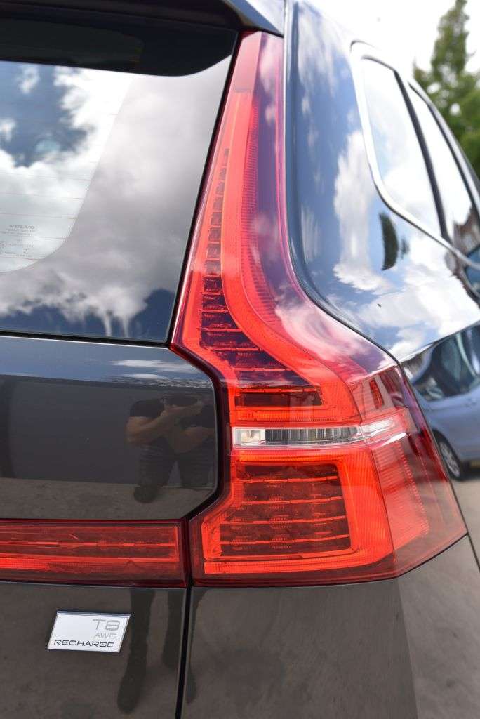 2021 VOLVO XC60 2021 VOLVO XC60