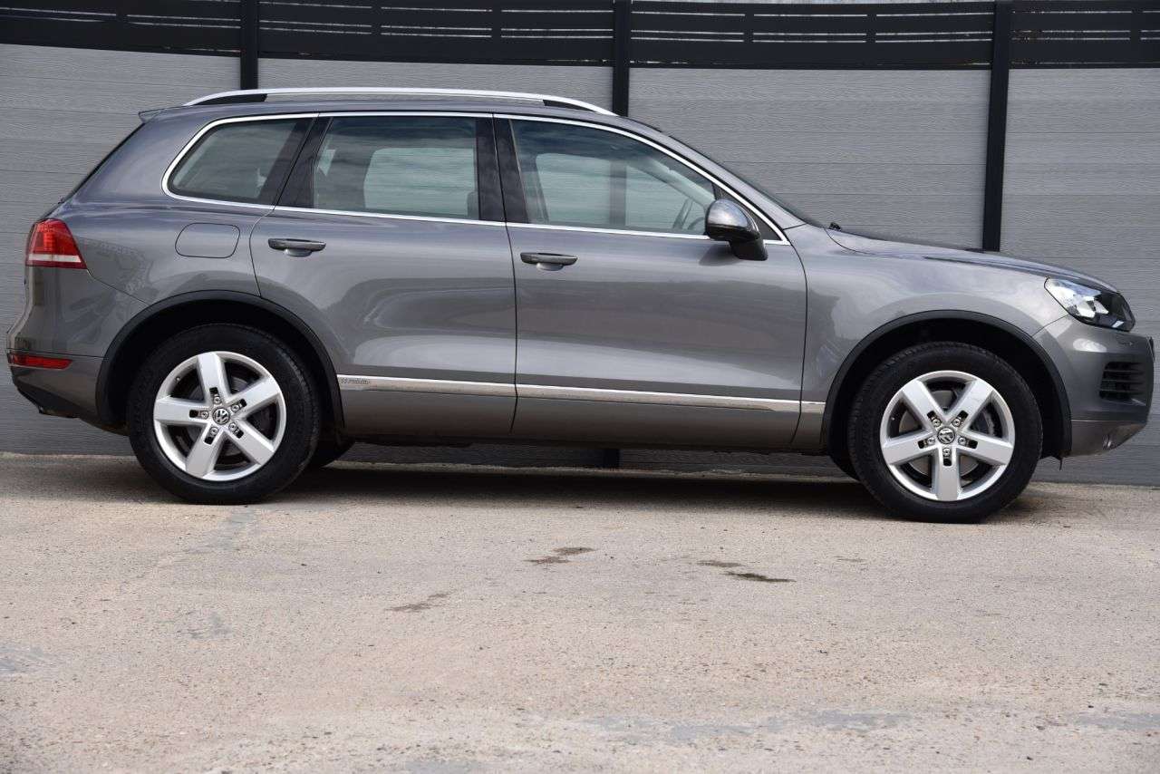 2013 VOLKSWAGEN TOUAREG 2013 VOLKSWAGEN TOUAREG
