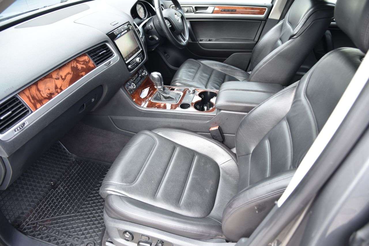 2013 VOLKSWAGEN TOUAREG 2013 VOLKSWAGEN TOUAREG