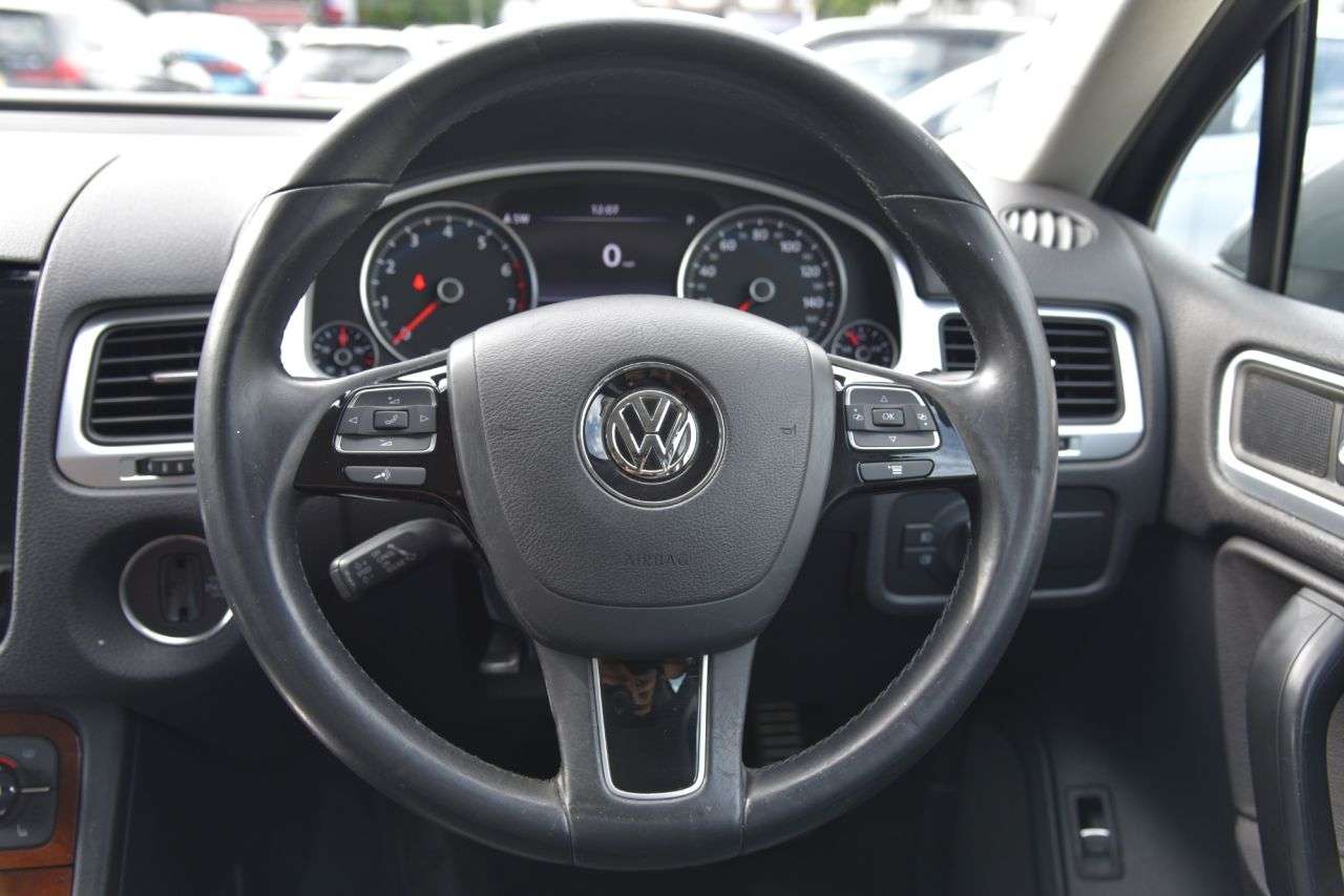 2013 VOLKSWAGEN TOUAREG 2013 VOLKSWAGEN TOUAREG