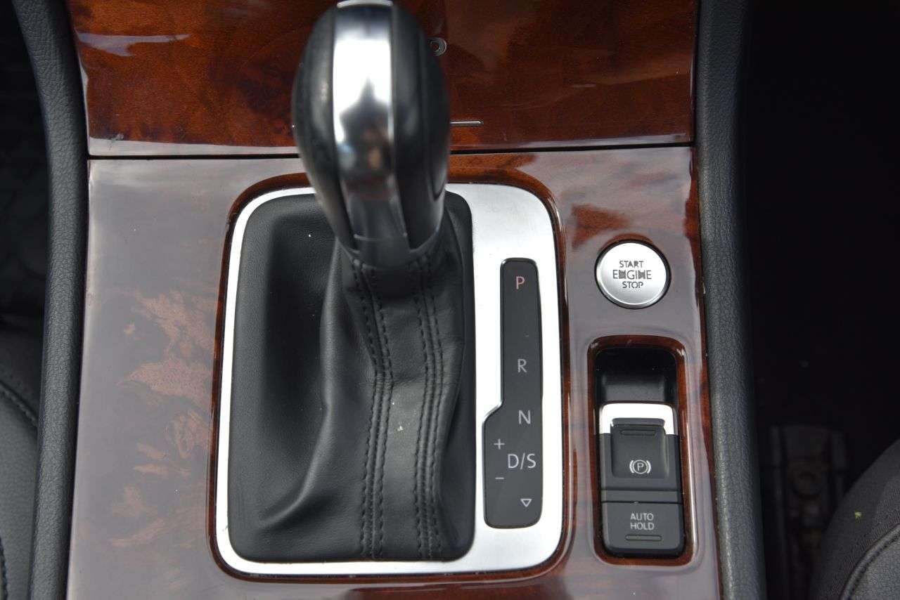 2013 VOLKSWAGEN TOUAREG 2013 VOLKSWAGEN TOUAREG