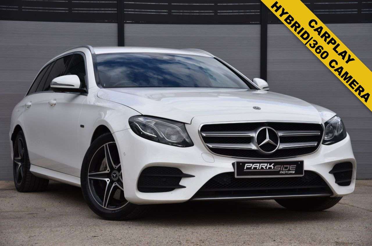 A 2019 MERCEDES-BENZ E-CLASS 2.0 E300de 13.5kWh AMG Line (Premium) Estate 5dr Diesel Plug-in Hybrid G-Tr A 2019 MERCEDES-BENZ E-CLASS 2.0 E300de 13.5kWh AMG Line (Premium) Estate 5dr Diesel Plug-in Hybrid G-Tr