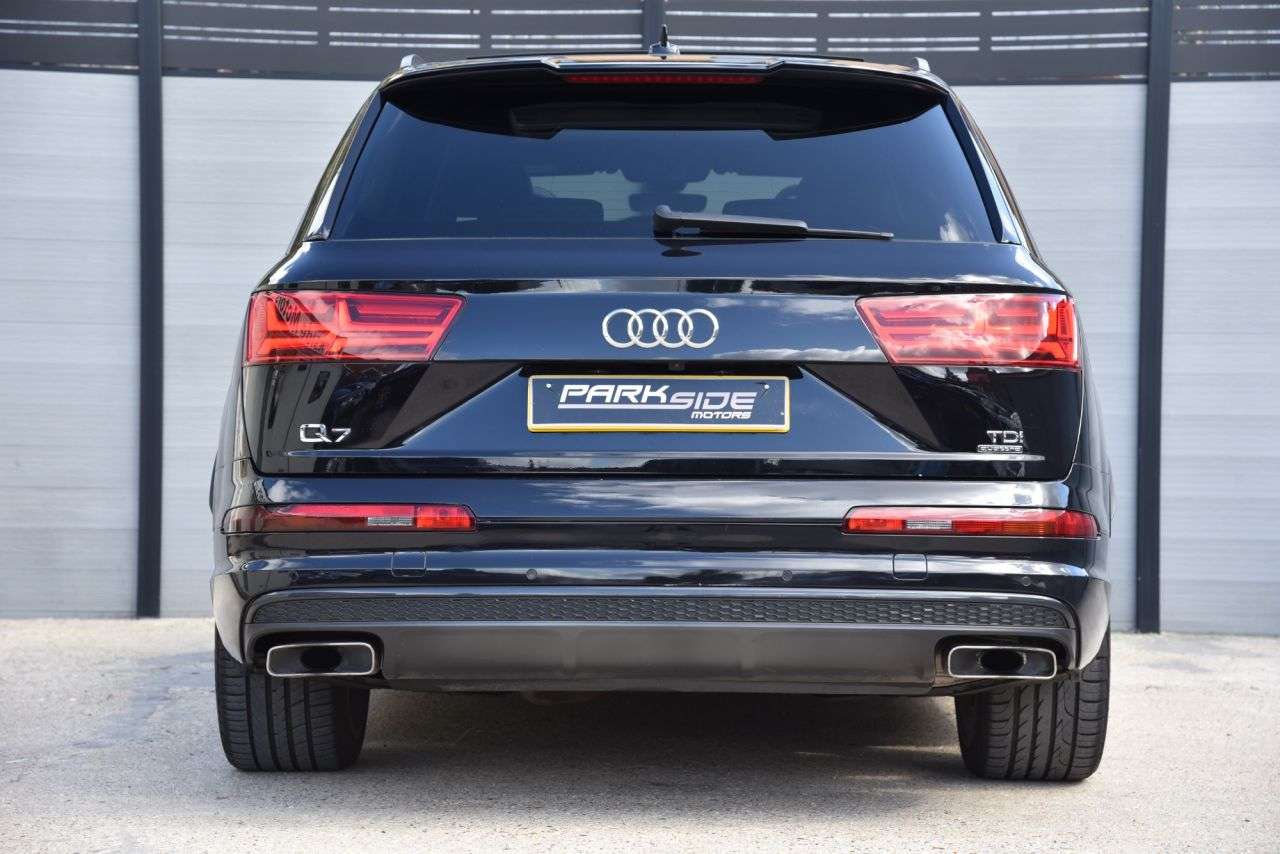 2018 AUDI Q7 2018 AUDI Q7