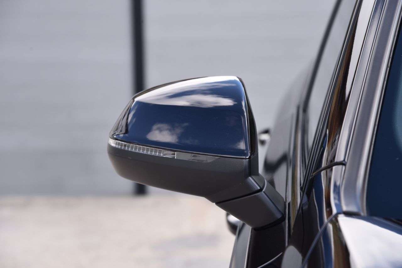 2018 AUDI Q7 2018 AUDI Q7