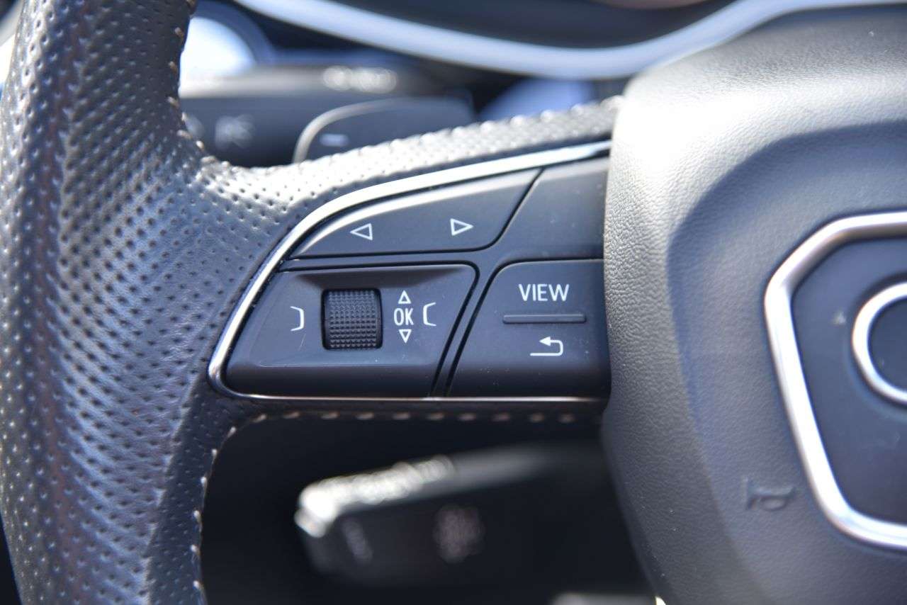 2018 AUDI Q7 2018 AUDI Q7