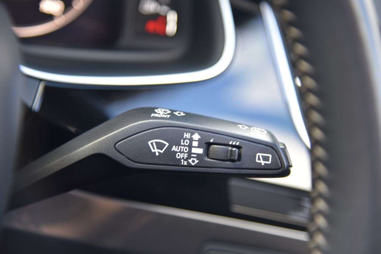 2018 AUDI Q7 2018 AUDI Q7