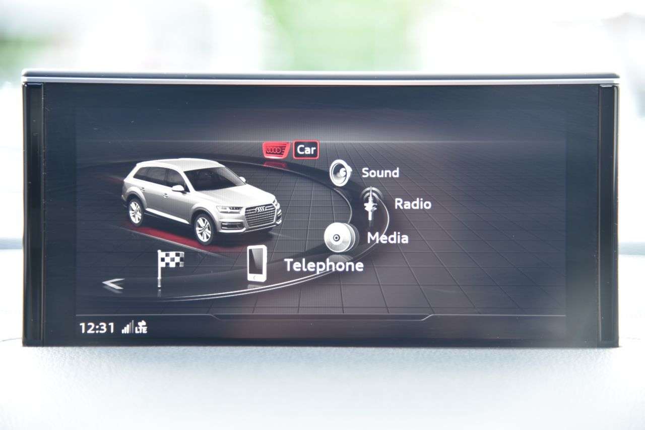 2018 AUDI Q7 2018 AUDI Q7