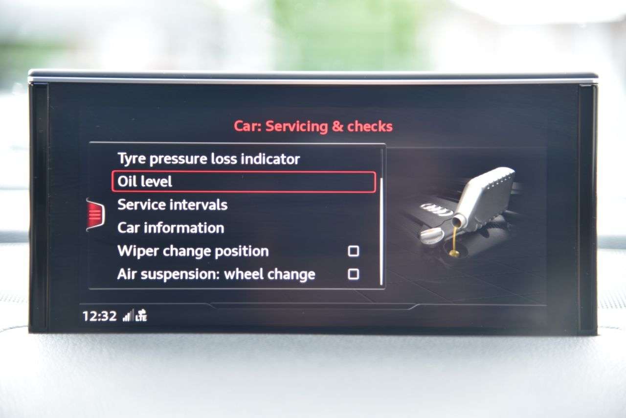 2018 AUDI Q7 2018 AUDI Q7