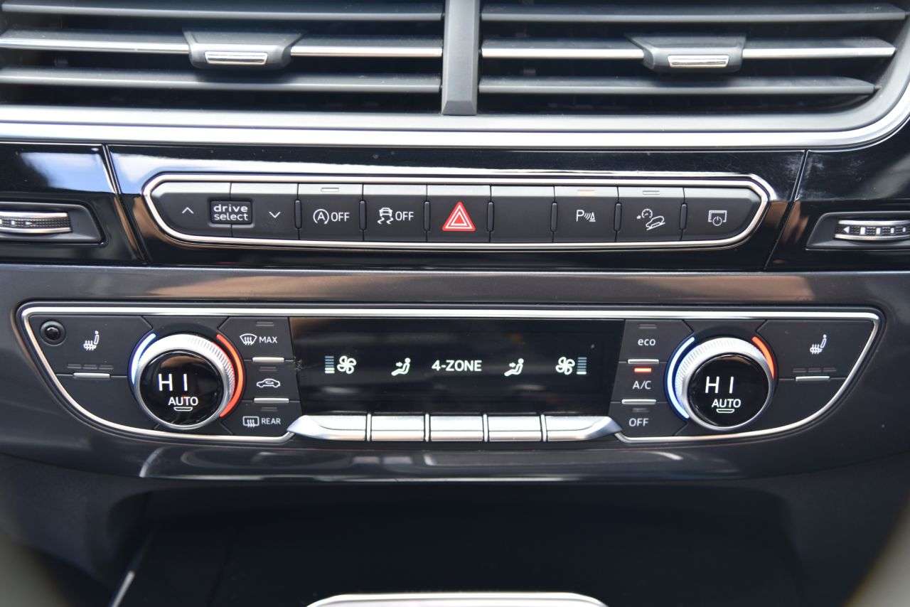 2018 AUDI Q7 2018 AUDI Q7