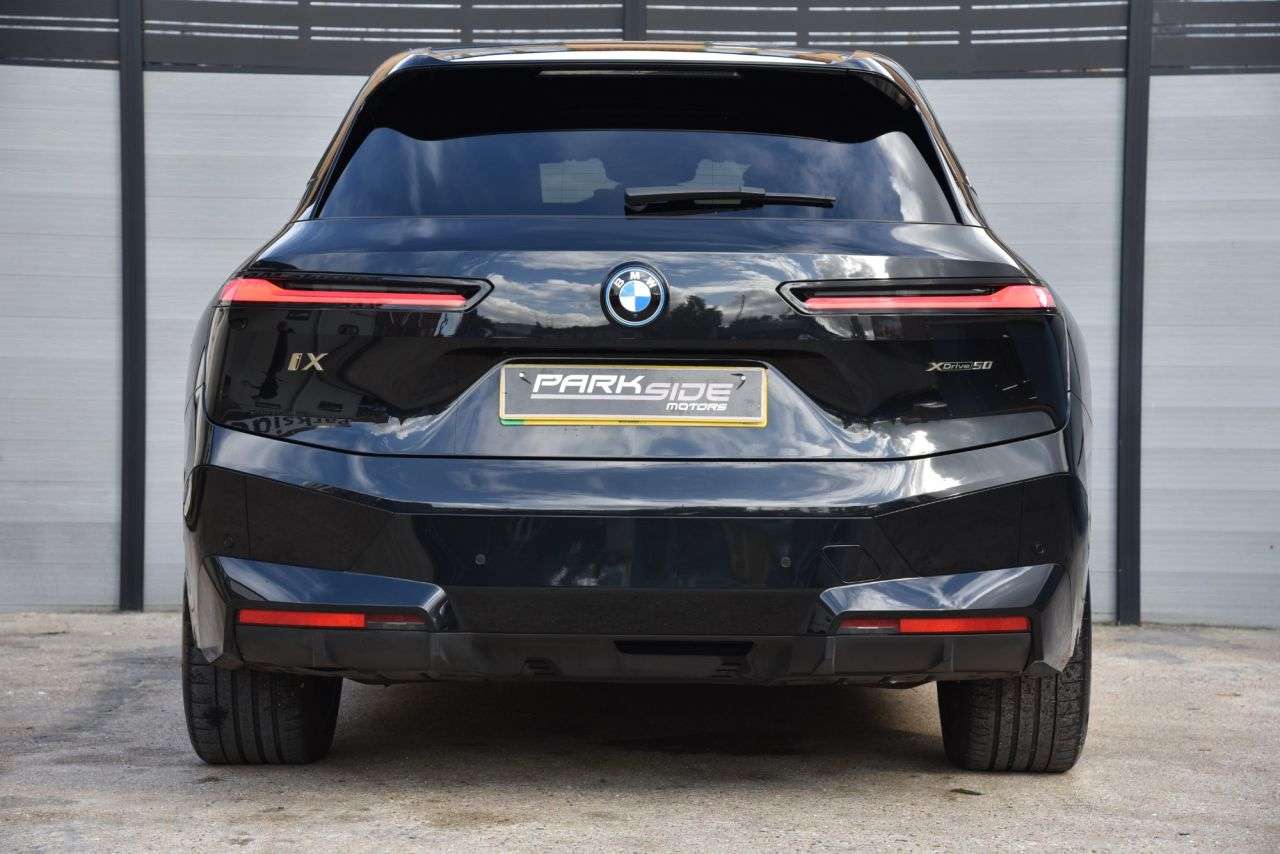 2023 BMW IX 2023 BMW IX