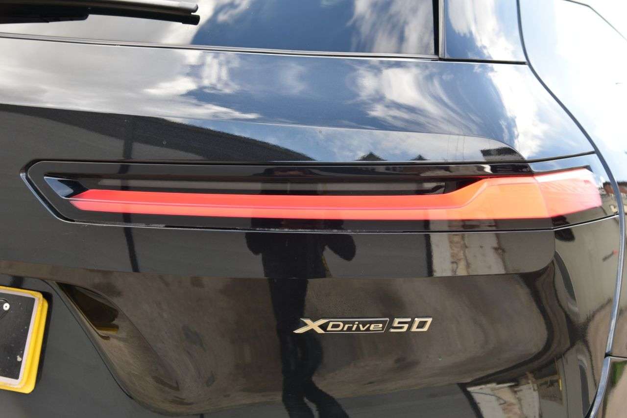 2023 BMW IX 2023 BMW IX