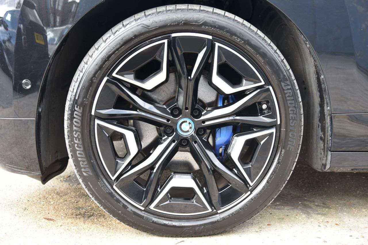 2023 BMW IX 2023 BMW IX