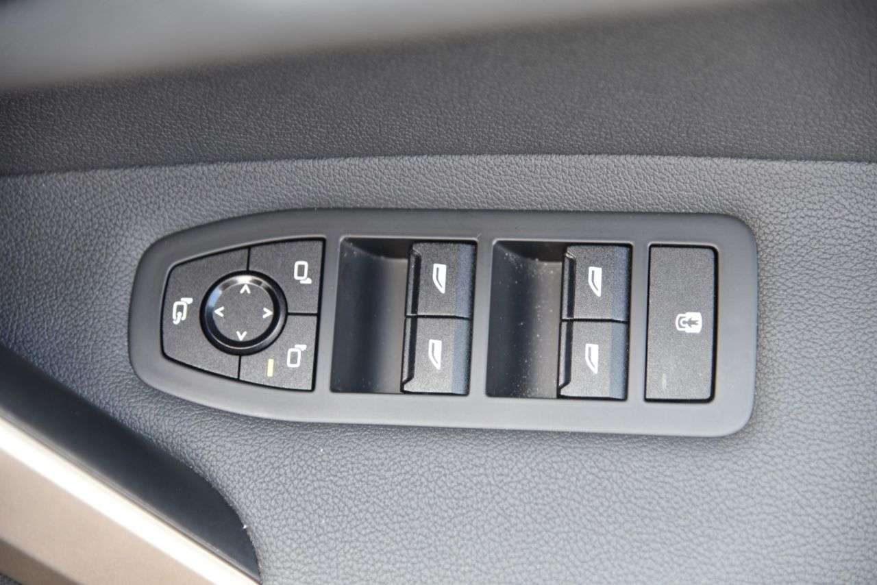 2023 BMW IX 2023 BMW IX