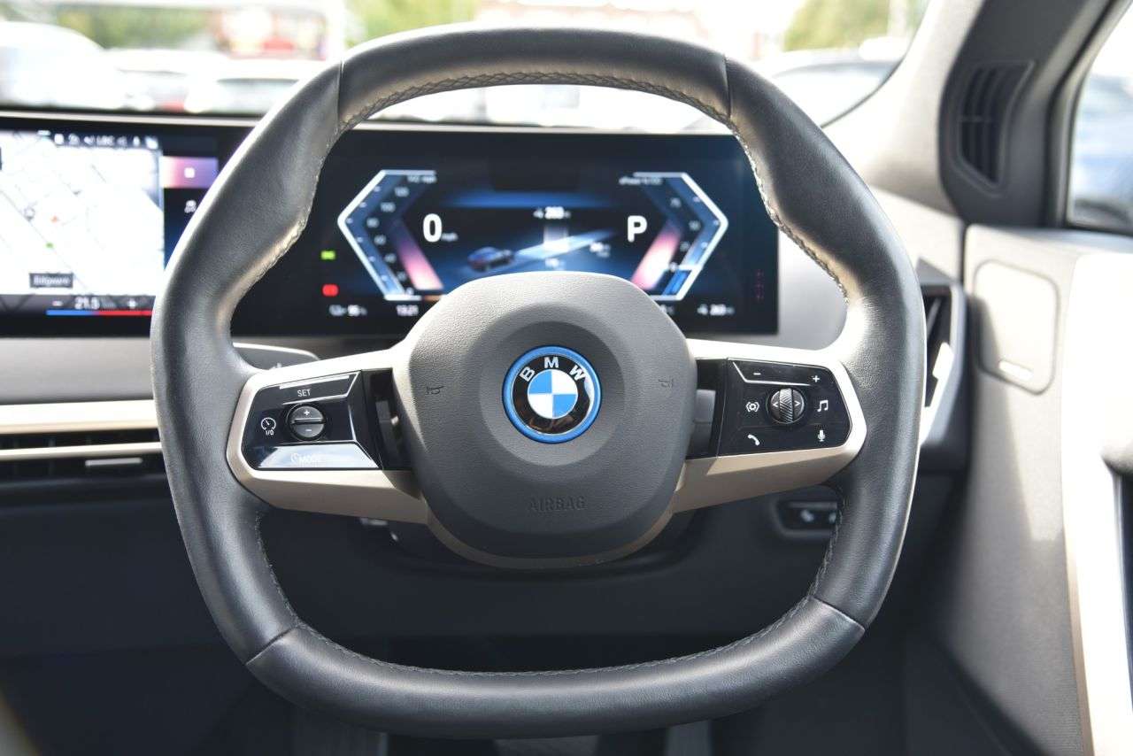 2023 BMW IX 2023 BMW IX