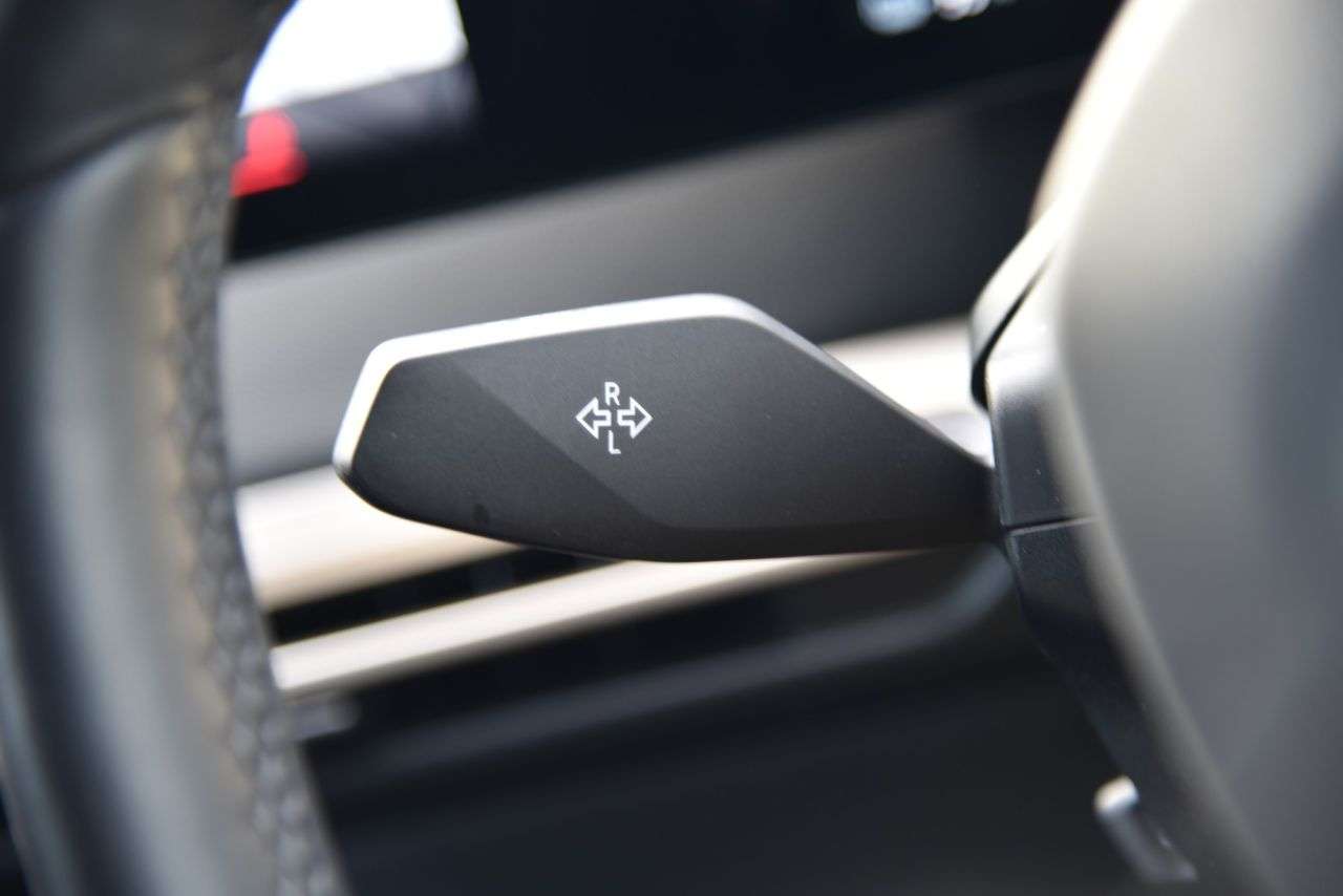 2023 BMW IX 2023 BMW IX