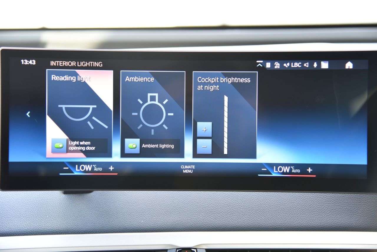 2023 BMW IX 2023 BMW IX