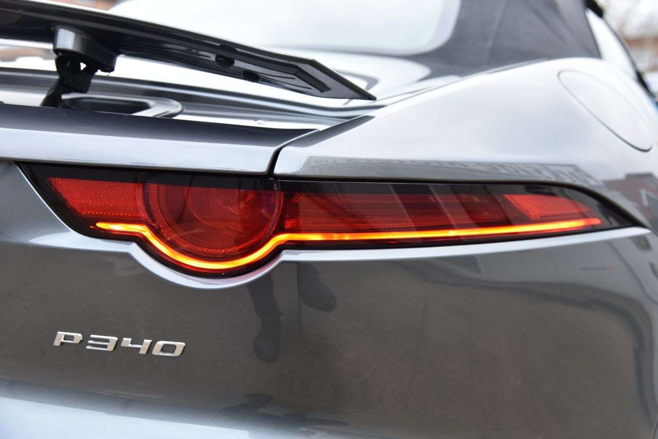 2019 JAGUAR F-TYPE 2019 JAGUAR F-TYPE