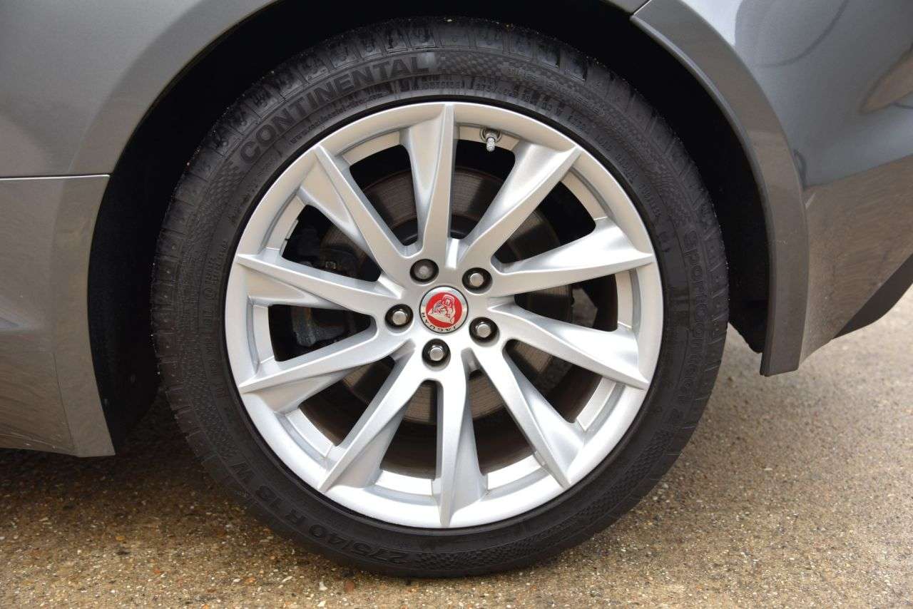 2019 JAGUAR F-TYPE 2019 JAGUAR F-TYPE