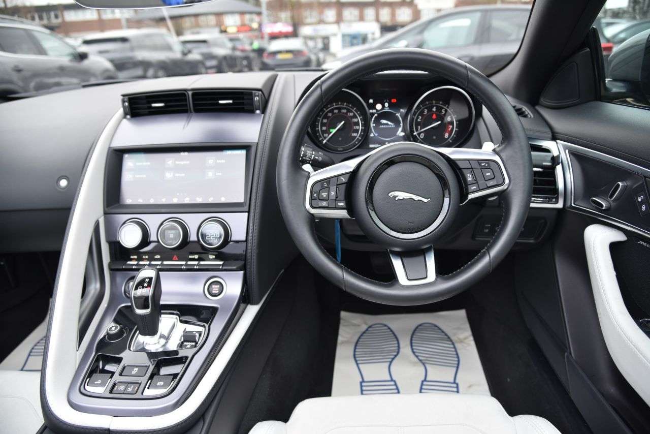 2019 JAGUAR F-TYPE 2019 JAGUAR F-TYPE