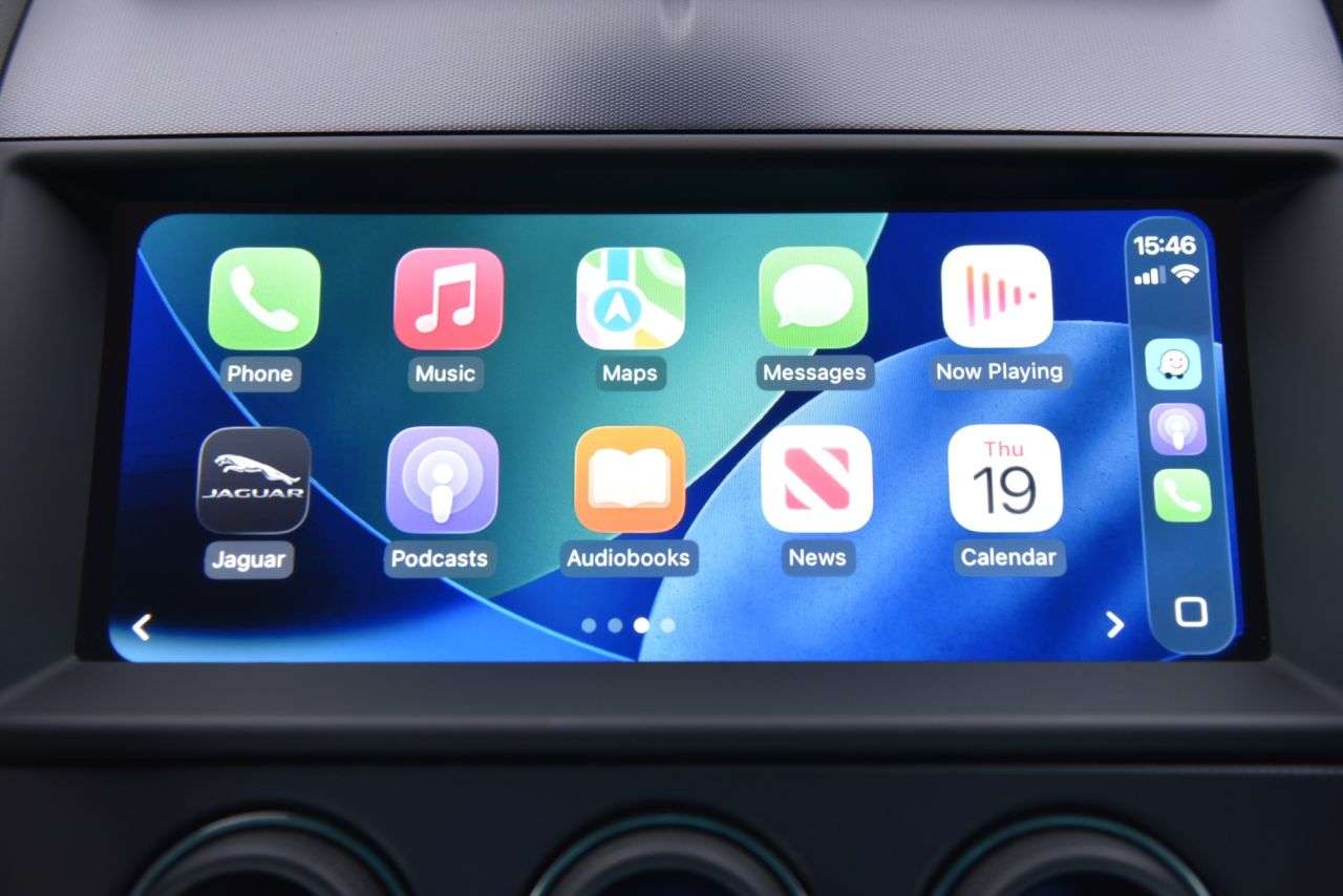 2019 JAGUAR F-TYPE 2019 JAGUAR F-TYPE