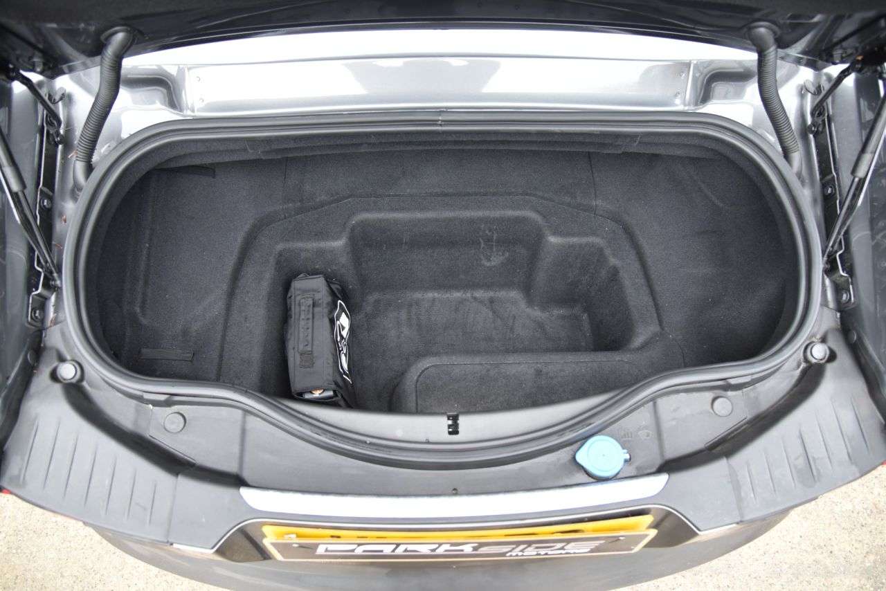 2019 JAGUAR F-TYPE 2019 JAGUAR F-TYPE