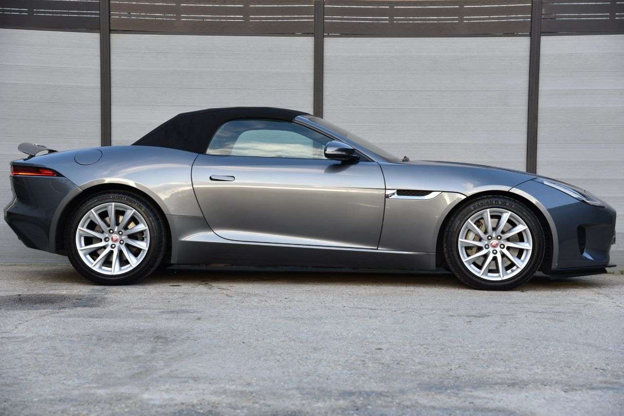 2019 JAGUAR F-TYPE 2019 JAGUAR F-TYPE