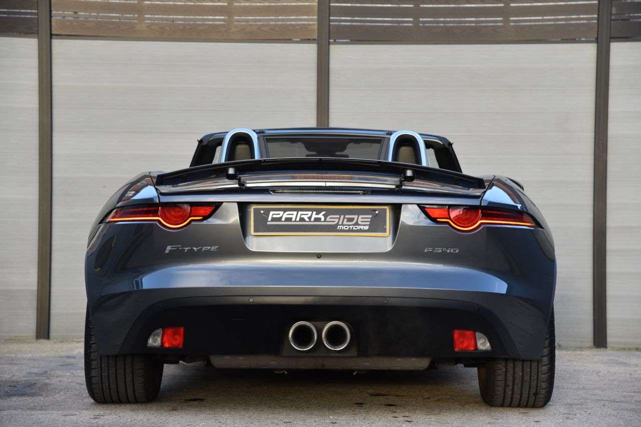 2019 JAGUAR F-TYPE 2019 JAGUAR F-TYPE