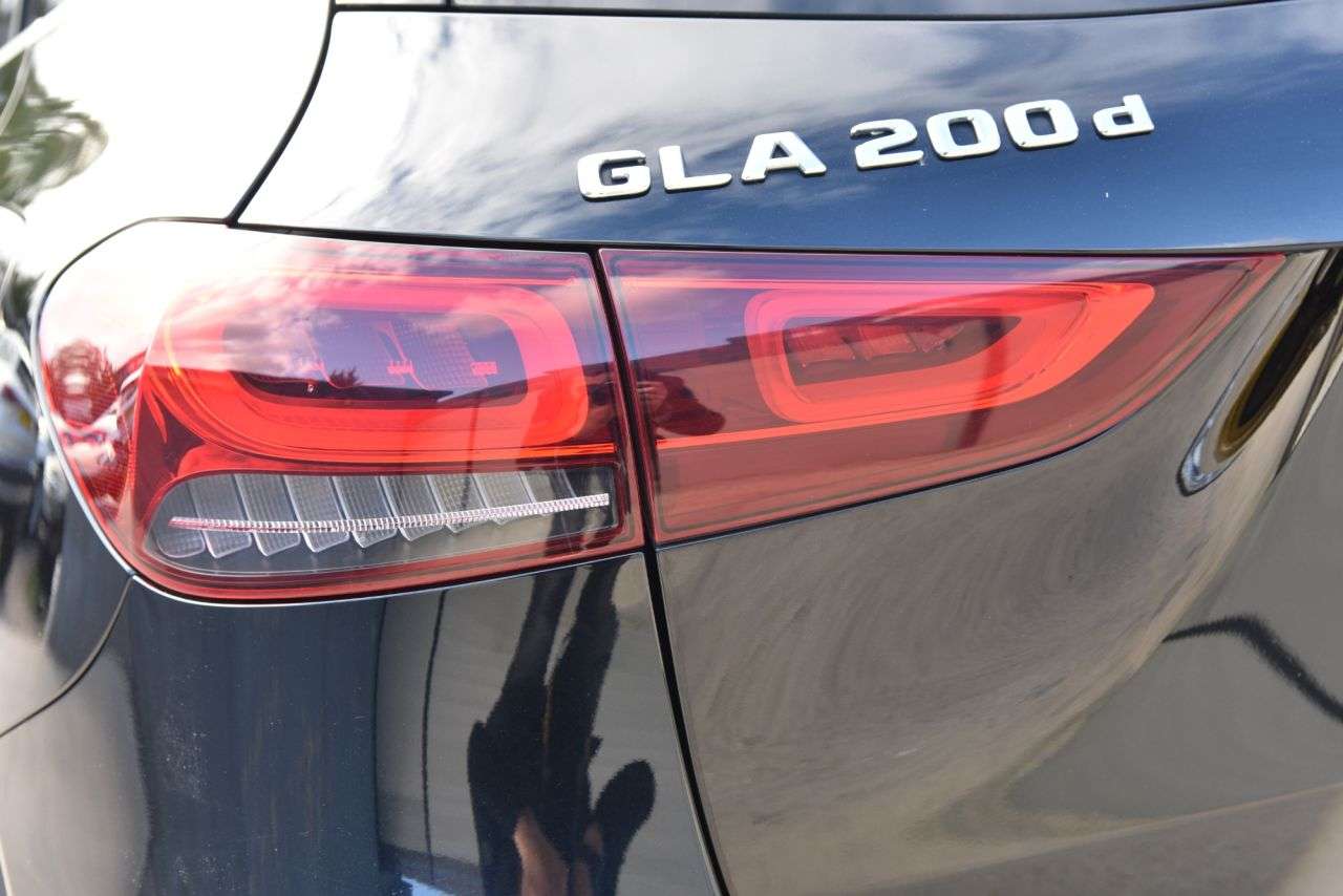 2021 MERCEDES-BENZ GLA 2021 MERCEDES-BENZ GLA