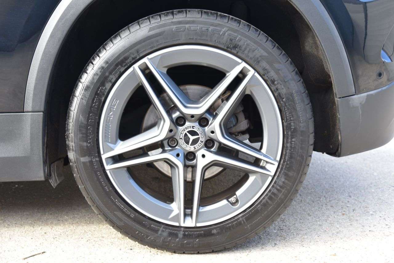 2021 MERCEDES-BENZ GLA 2021 MERCEDES-BENZ GLA