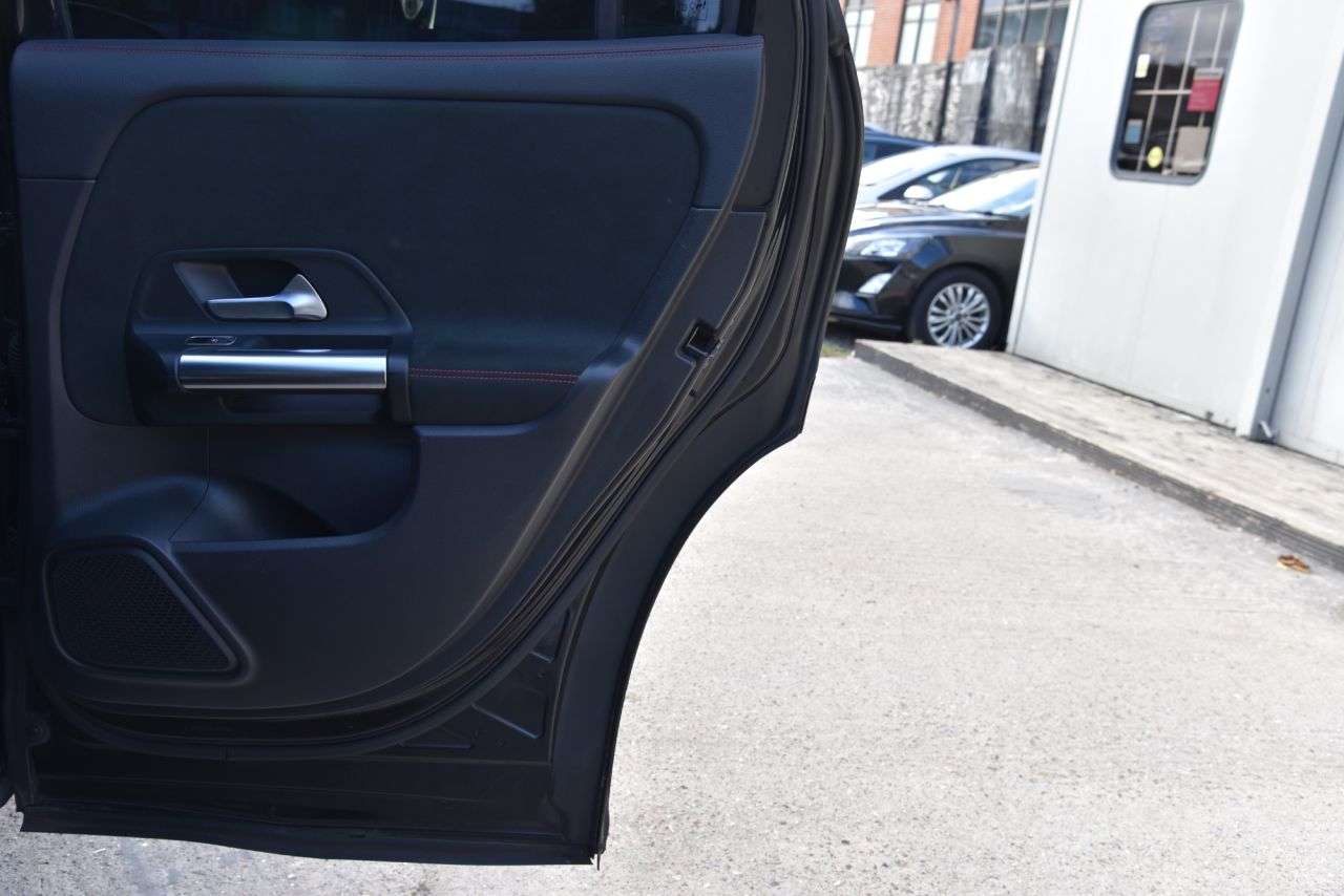 2021 MERCEDES-BENZ GLA 2021 MERCEDES-BENZ GLA