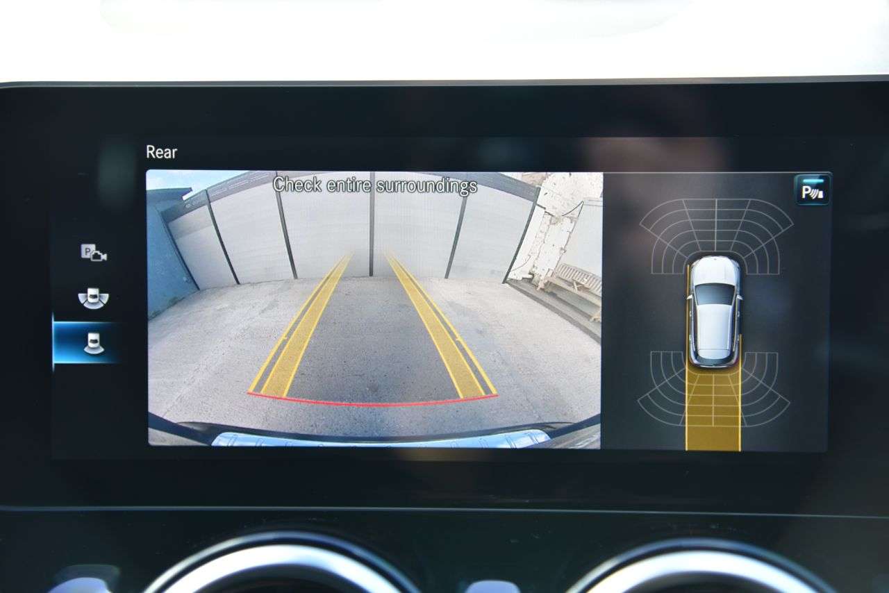 2021 MERCEDES-BENZ GLA 2021 MERCEDES-BENZ GLA