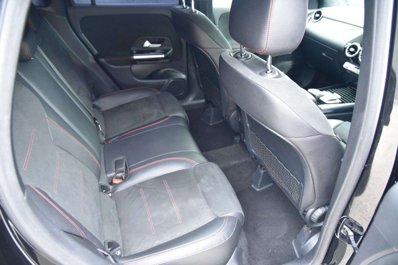 2021 MERCEDES-BENZ GLA 2021 MERCEDES-BENZ GLA