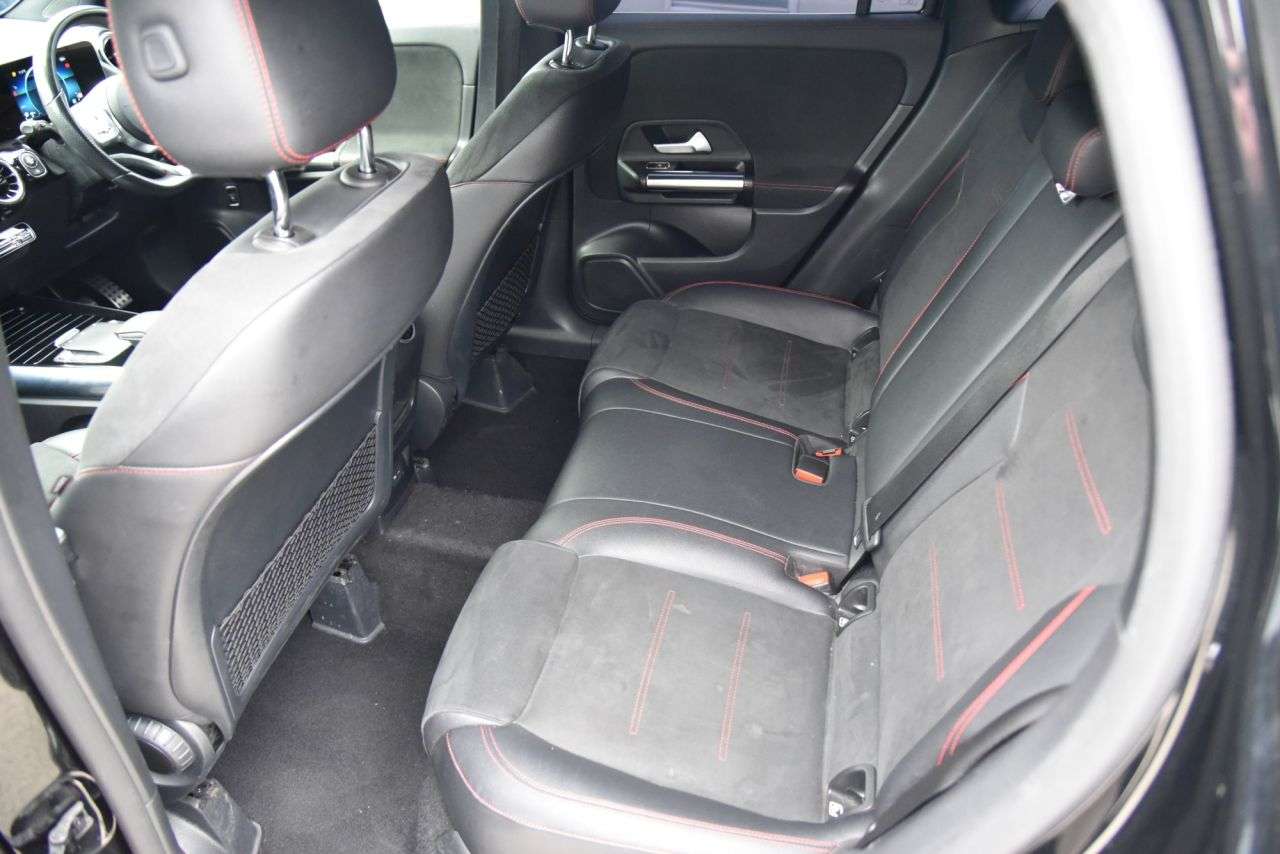 2021 MERCEDES-BENZ GLA 2021 MERCEDES-BENZ GLA