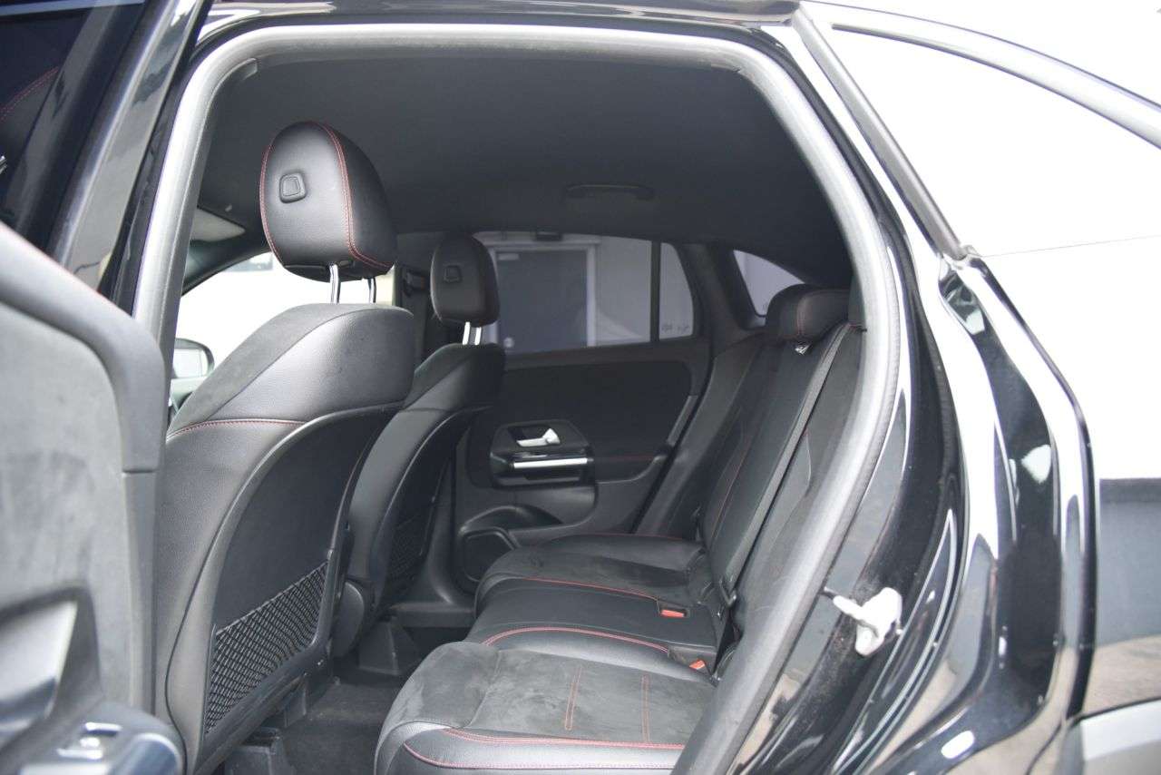 2021 MERCEDES-BENZ GLA 2021 MERCEDES-BENZ GLA