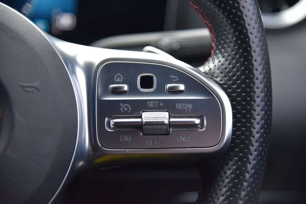 2021 MERCEDES-BENZ GLA 2021 MERCEDES-BENZ GLA