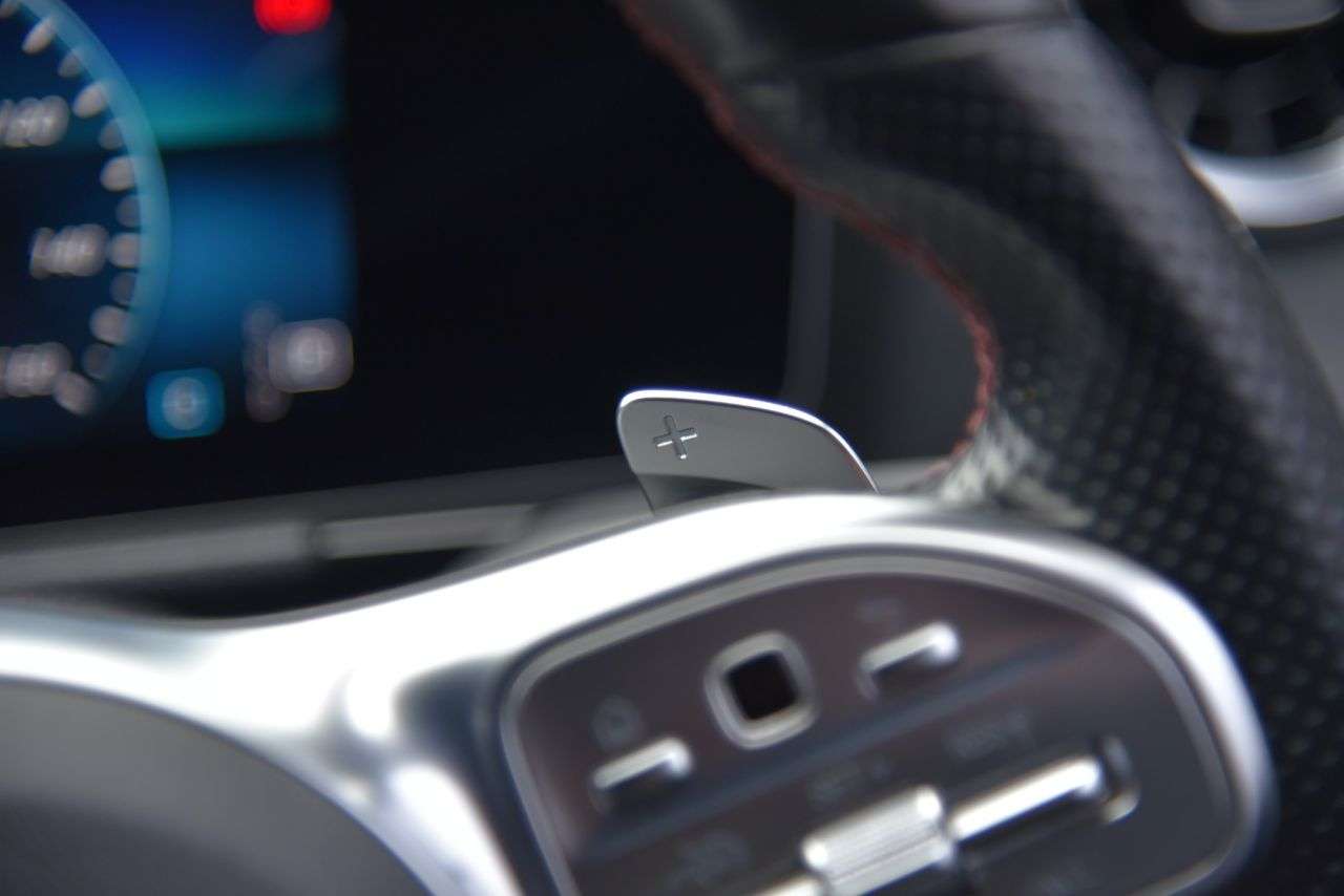 2021 MERCEDES-BENZ GLA 2021 MERCEDES-BENZ GLA