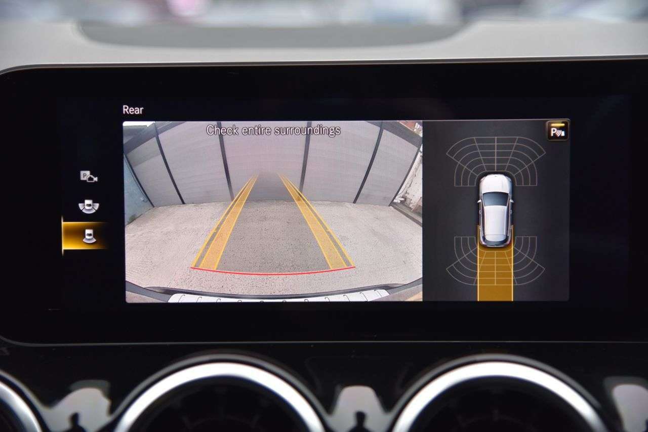 2021 MERCEDES-BENZ GLA 2021 MERCEDES-BENZ GLA