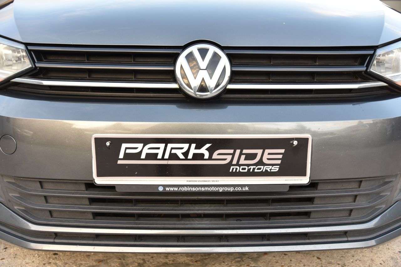 2016 VOLKSWAGEN TOURAN 2016 VOLKSWAGEN TOURAN