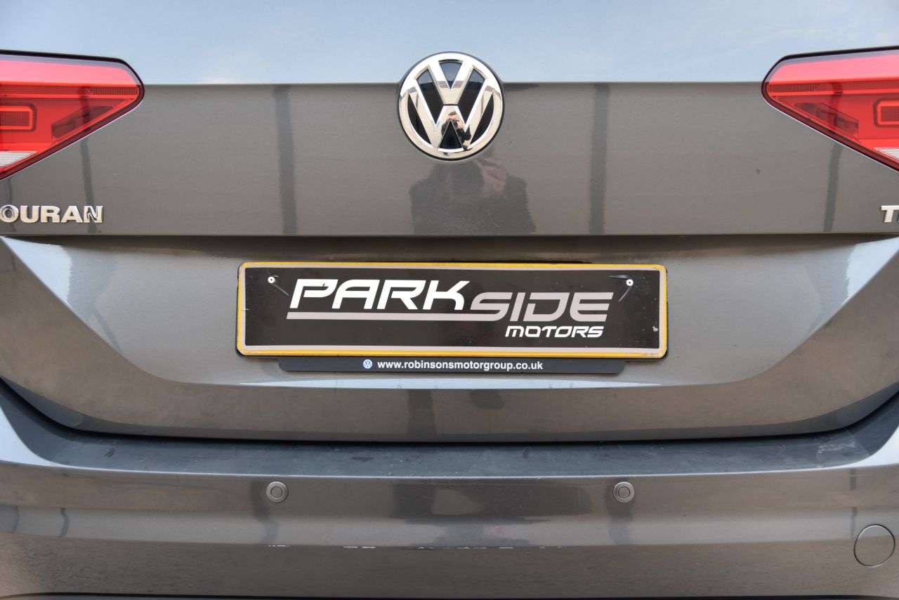 2016 VOLKSWAGEN TOURAN 2016 VOLKSWAGEN TOURAN