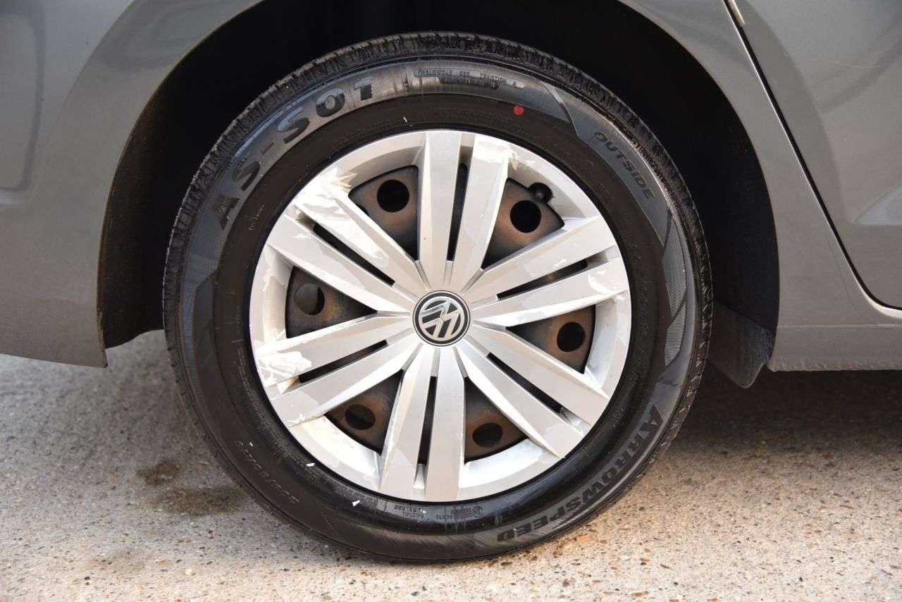 2016 VOLKSWAGEN TOURAN 2016 VOLKSWAGEN TOURAN