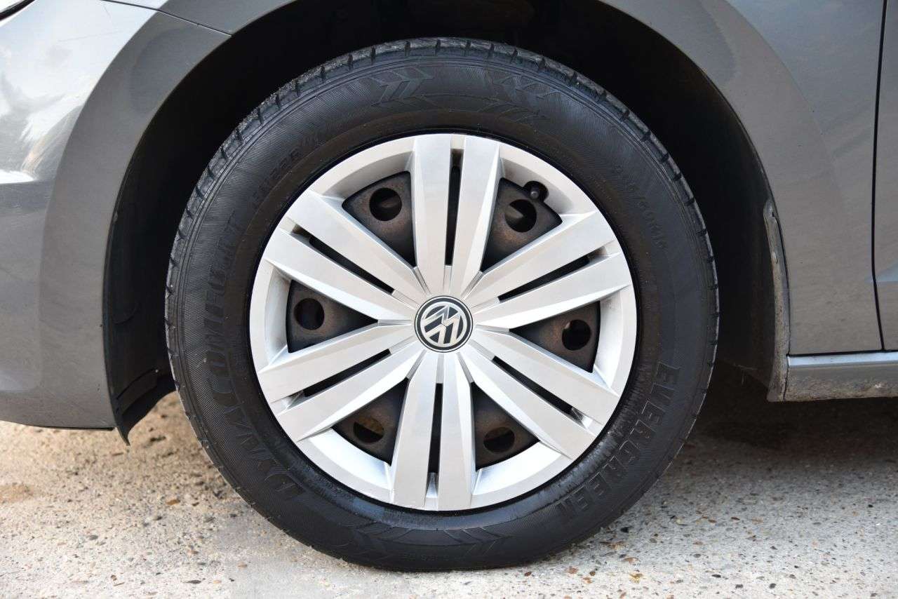 2016 VOLKSWAGEN TOURAN 2016 VOLKSWAGEN TOURAN