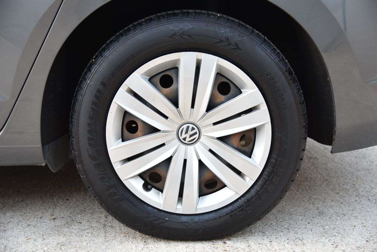 2016 VOLKSWAGEN TOURAN 2016 VOLKSWAGEN TOURAN