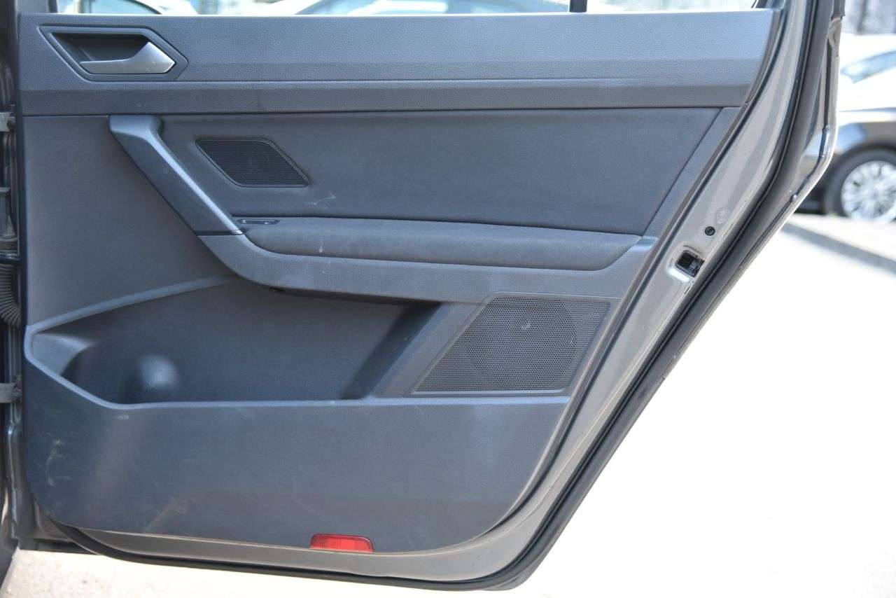 2016 VOLKSWAGEN TOURAN 2016 VOLKSWAGEN TOURAN