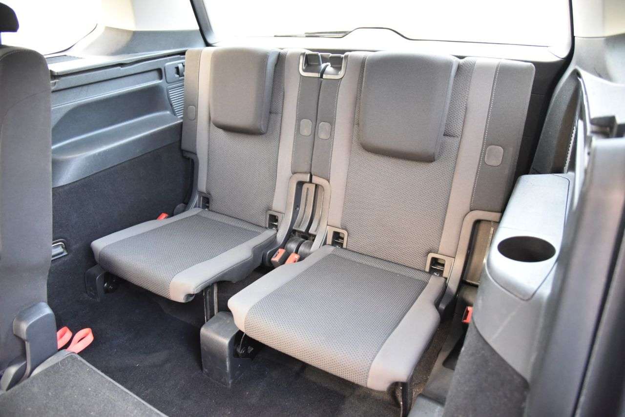 2016 VOLKSWAGEN TOURAN 2016 VOLKSWAGEN TOURAN