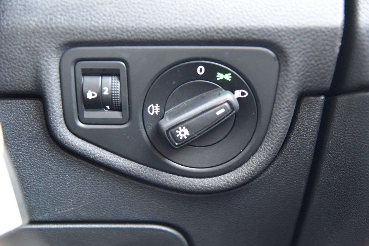 2016 VOLKSWAGEN TOURAN 2016 VOLKSWAGEN TOURAN