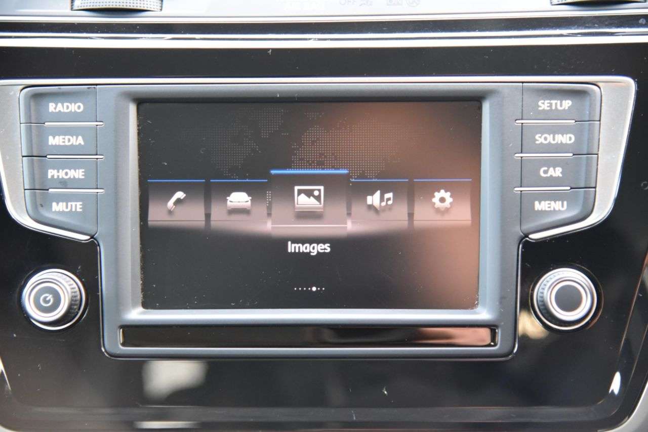 2016 VOLKSWAGEN TOURAN 2016 VOLKSWAGEN TOURAN