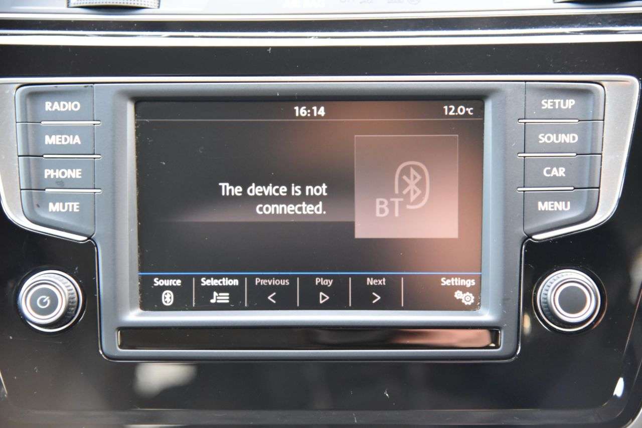 2016 VOLKSWAGEN TOURAN 2016 VOLKSWAGEN TOURAN