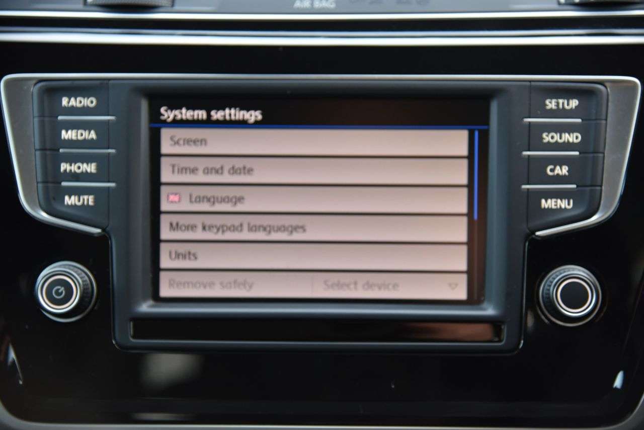 2016 VOLKSWAGEN TOURAN 2016 VOLKSWAGEN TOURAN