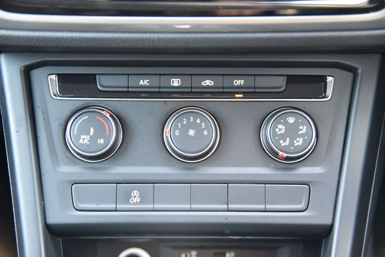 2016 VOLKSWAGEN TOURAN 2016 VOLKSWAGEN TOURAN