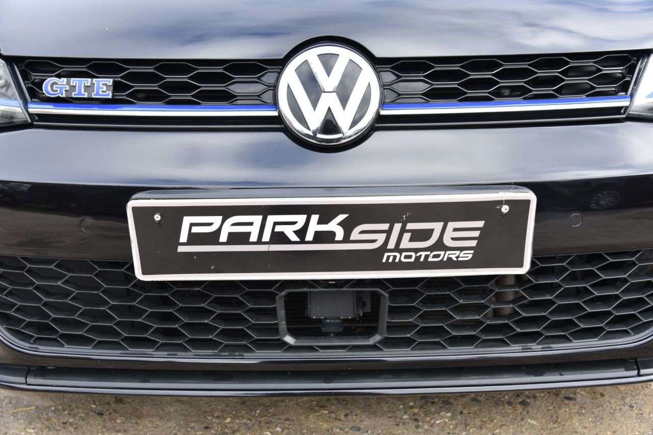 2018 VOLKSWAGEN GOLF 2018 VOLKSWAGEN GOLF